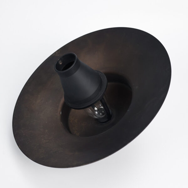 B319 - Image 4